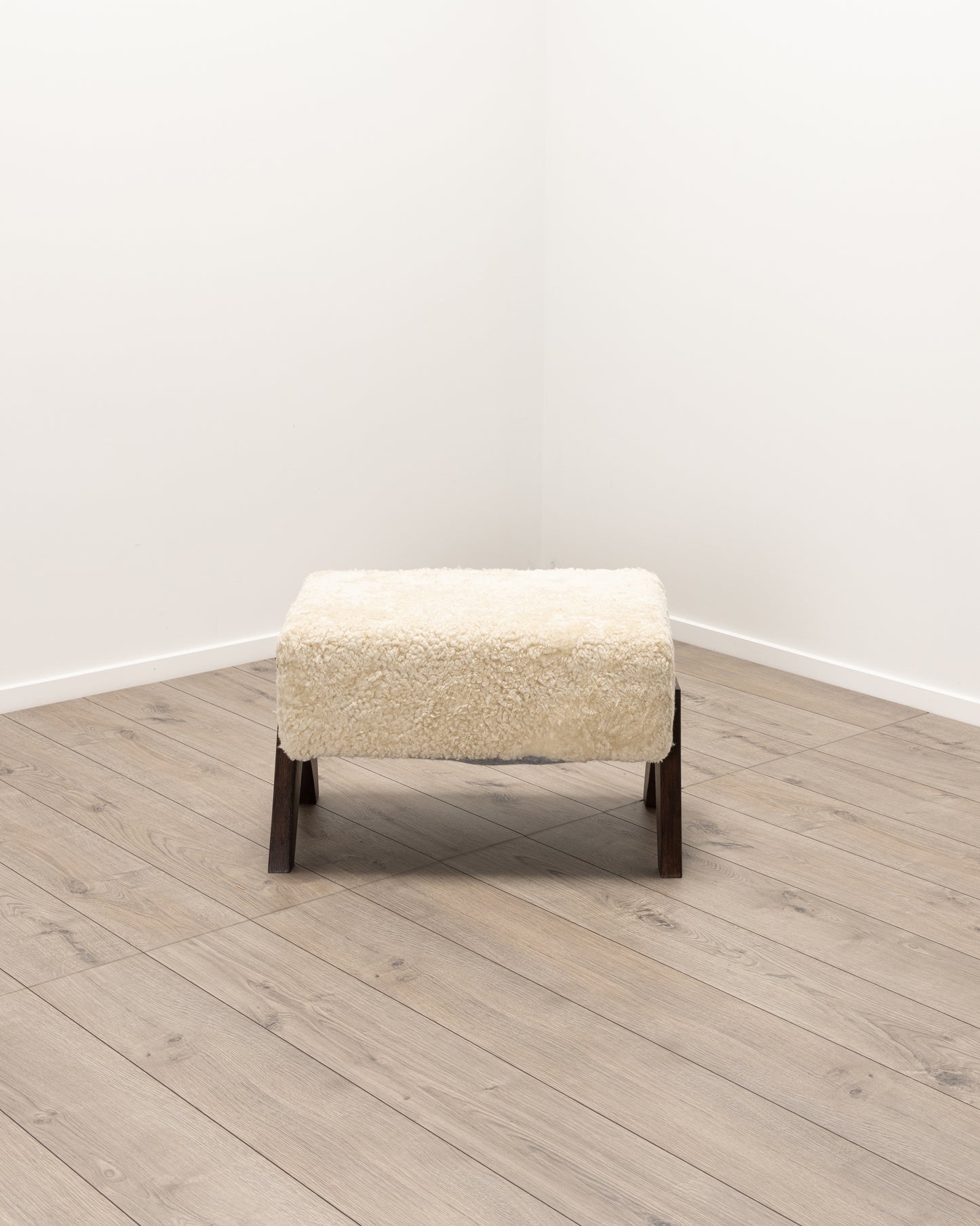 Ferg Ottoman