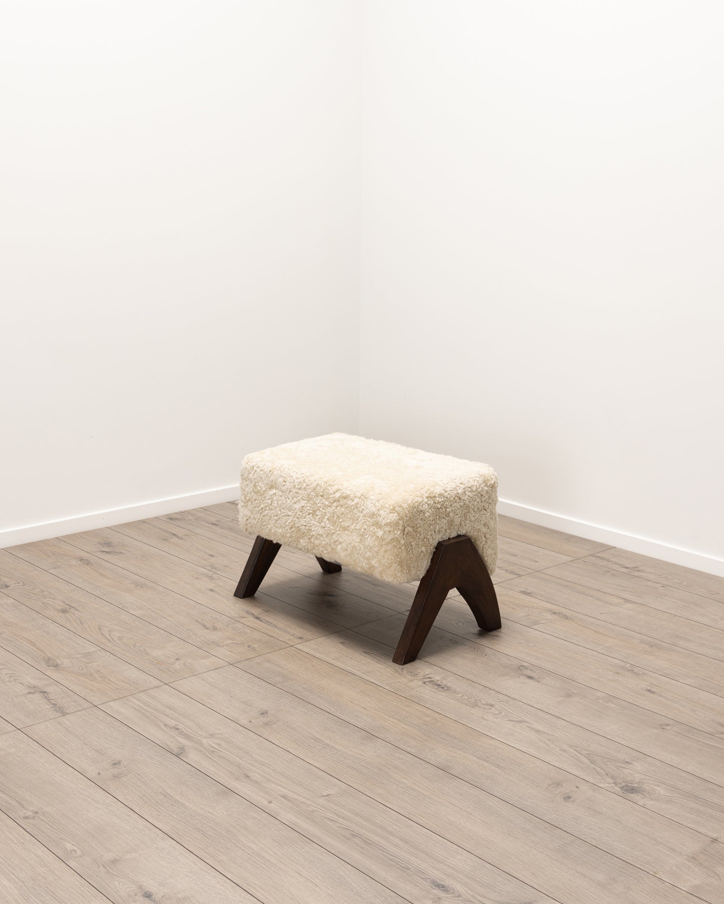 Ferg Ottoman