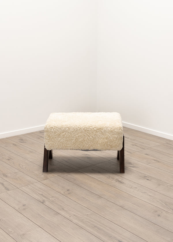 Ferg Ottoman