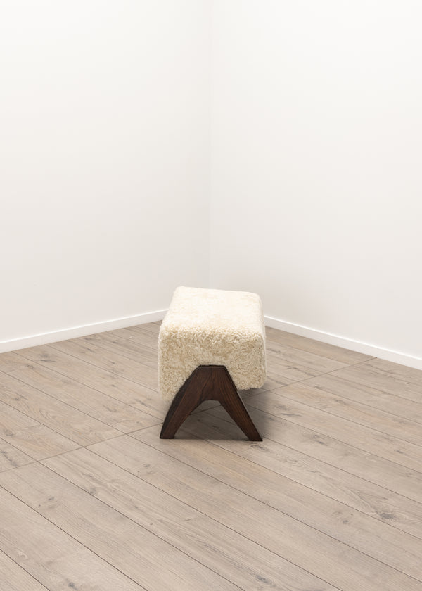 Ferg Ottoman