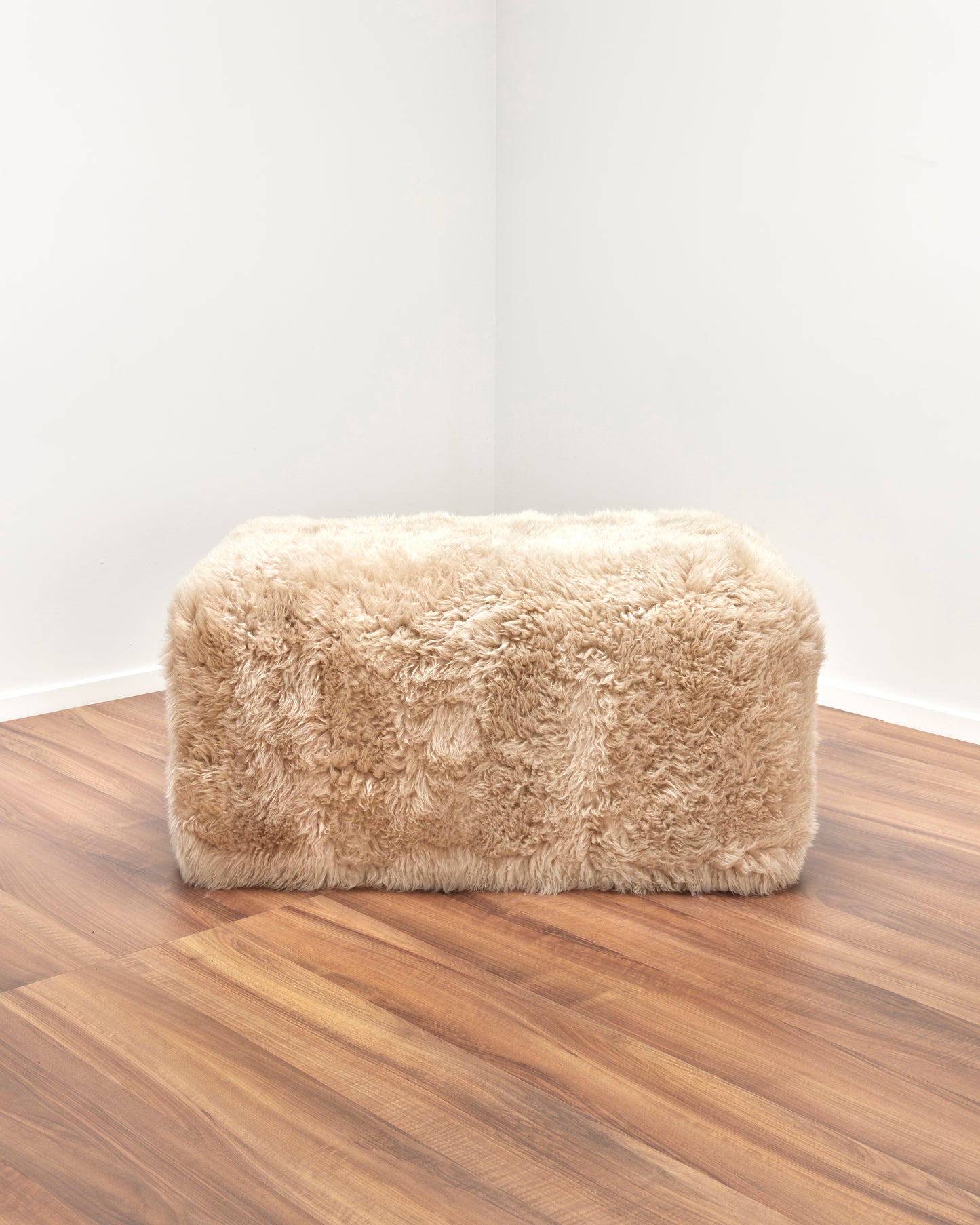 Larkins Ottoman