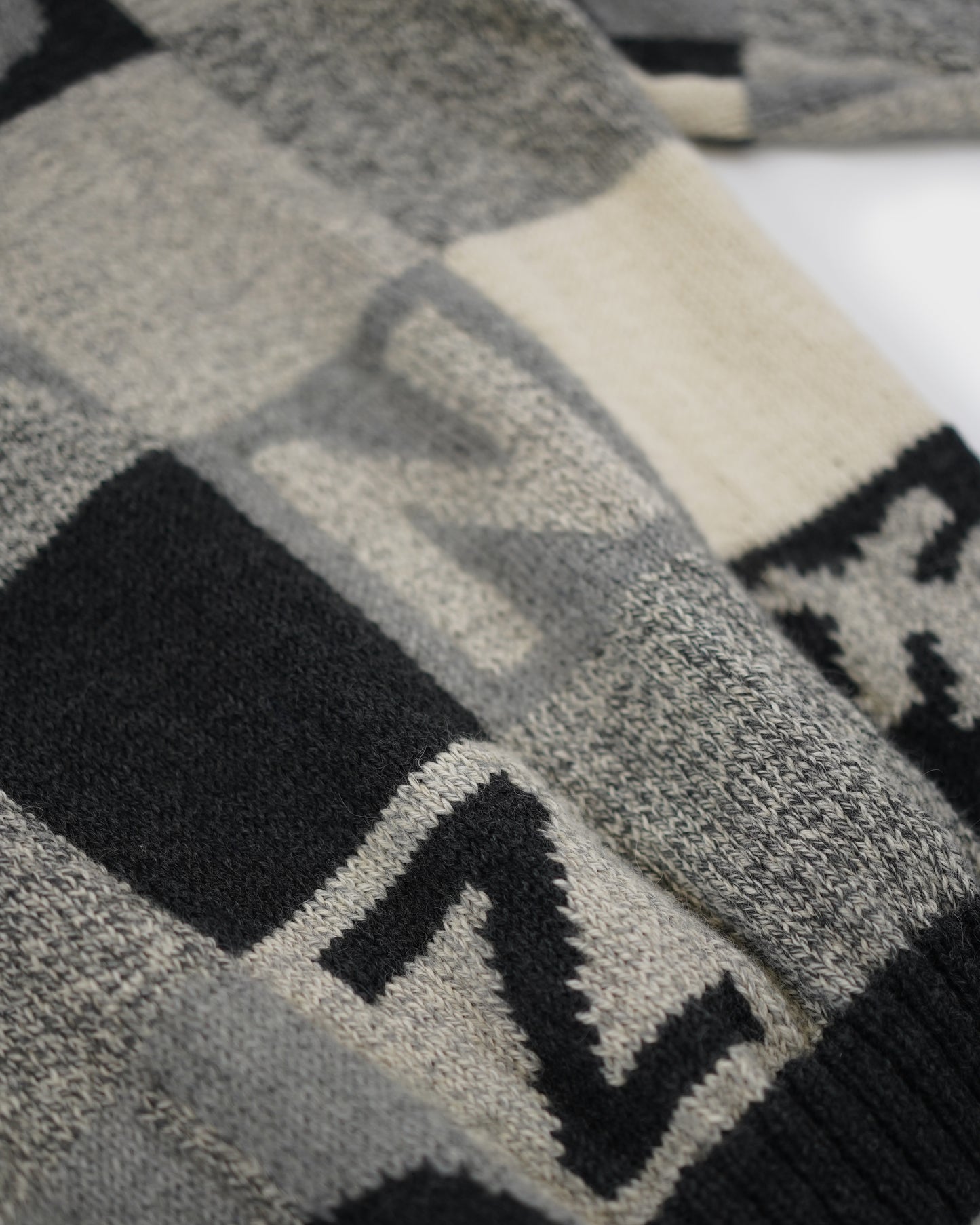 NZ Square (Hand-knitted)
