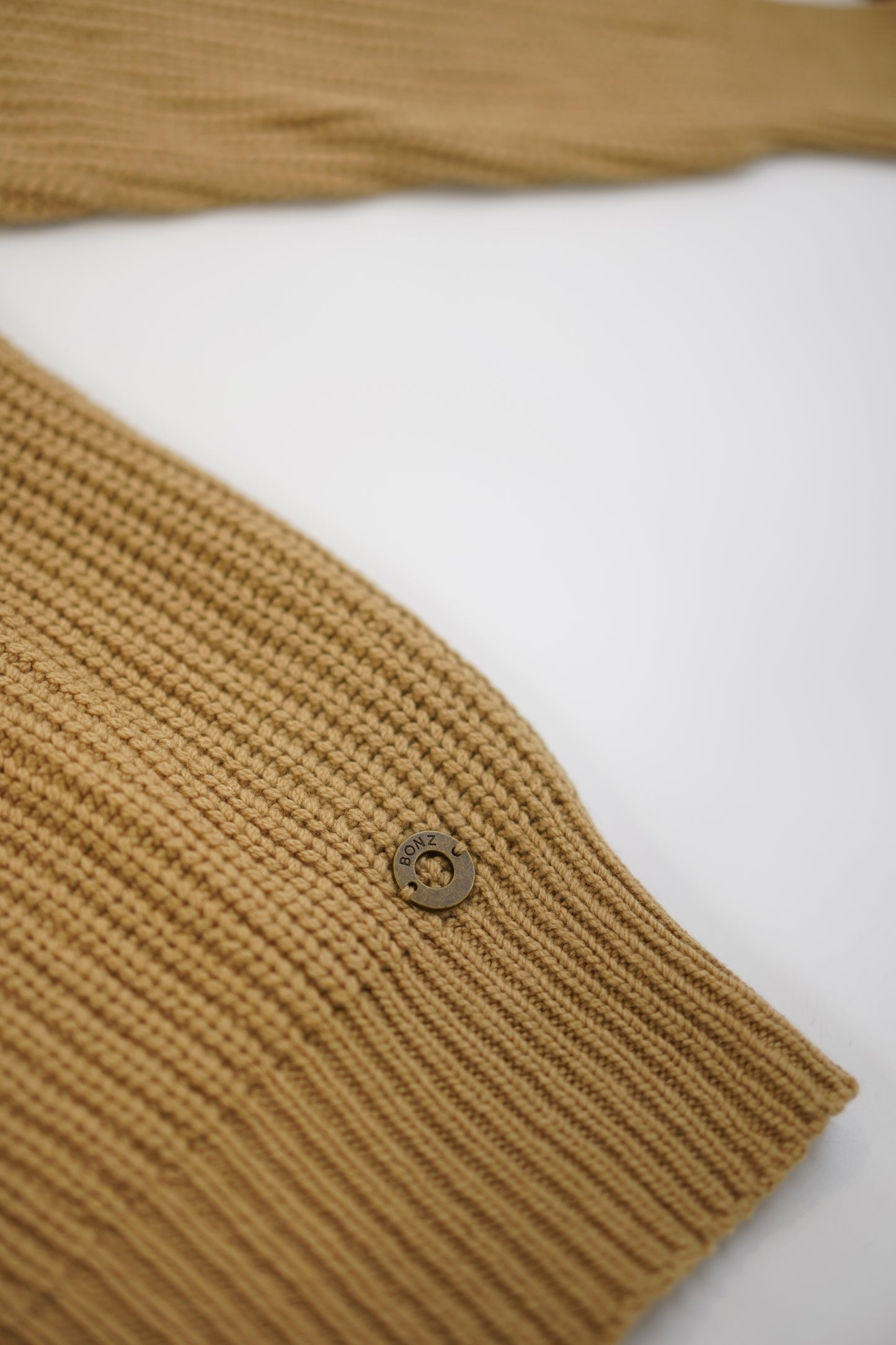 Wilkin Mock Neck