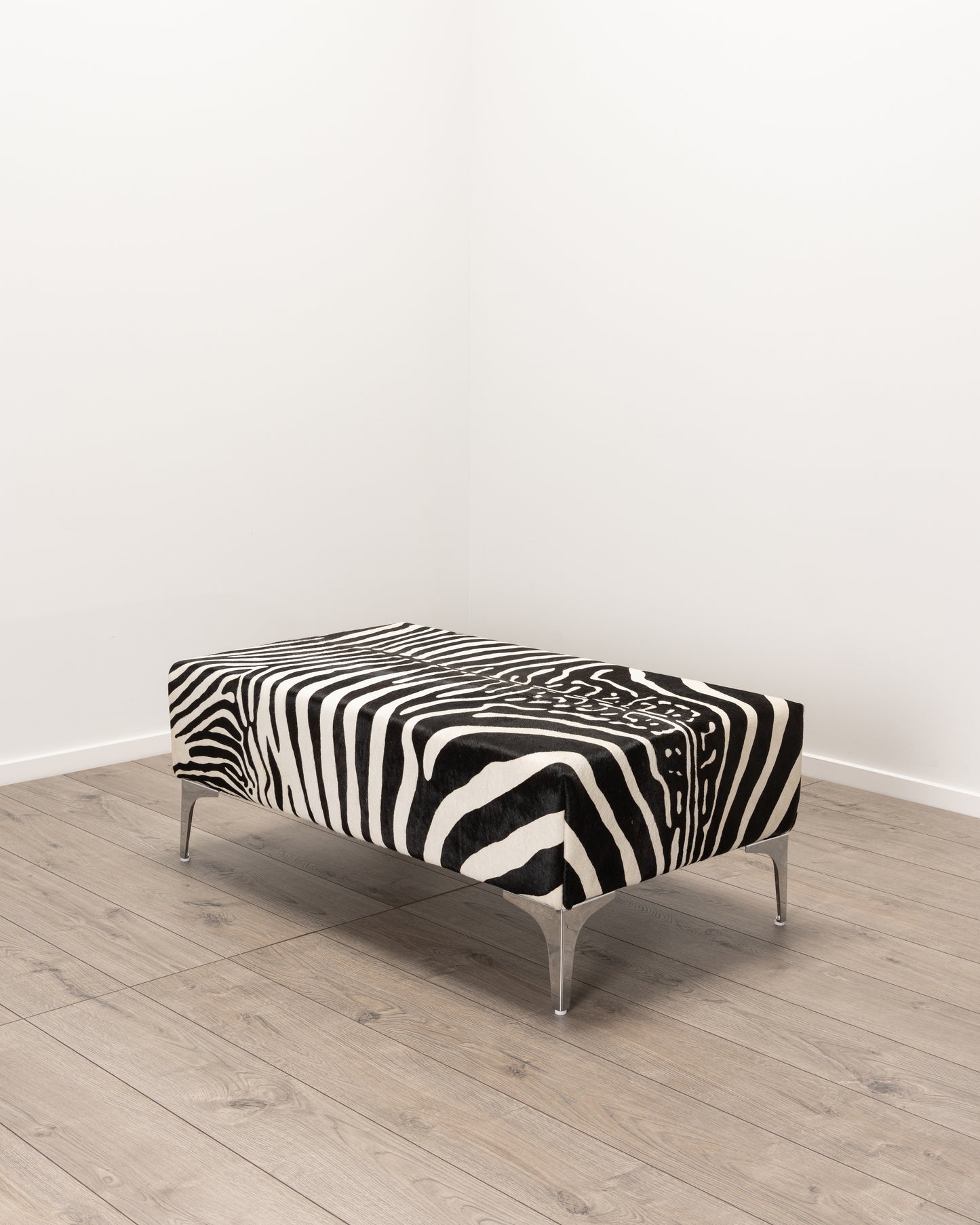 Avon Ottoman